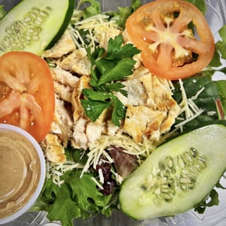 GRILLED CHICKEN SALAD